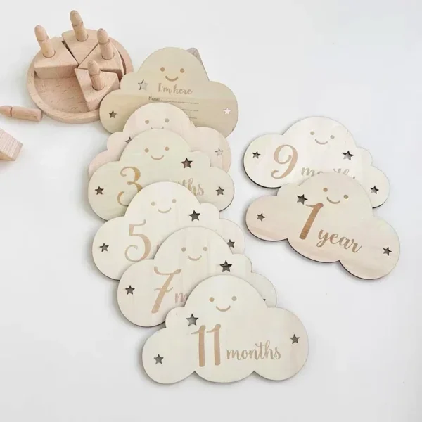 8pc/set Wooden Baby Milestone Card for Newborn Cute Cloud Shape Photography Props Accessories Month Cards Sticker Newborn Gifts - Image 3